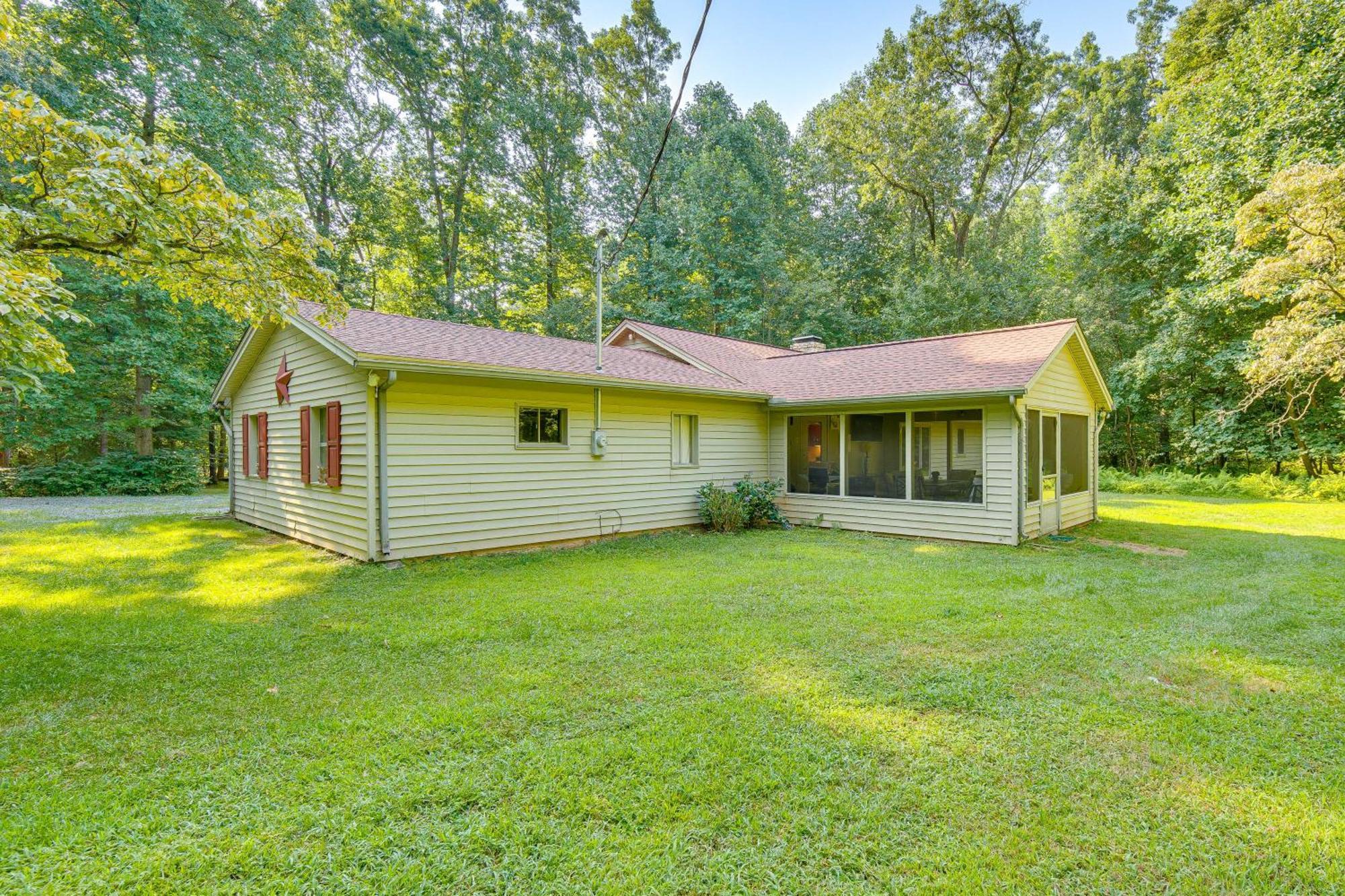 Holiday home Pet-friendly Vacation On 6 Acres! Lebanon