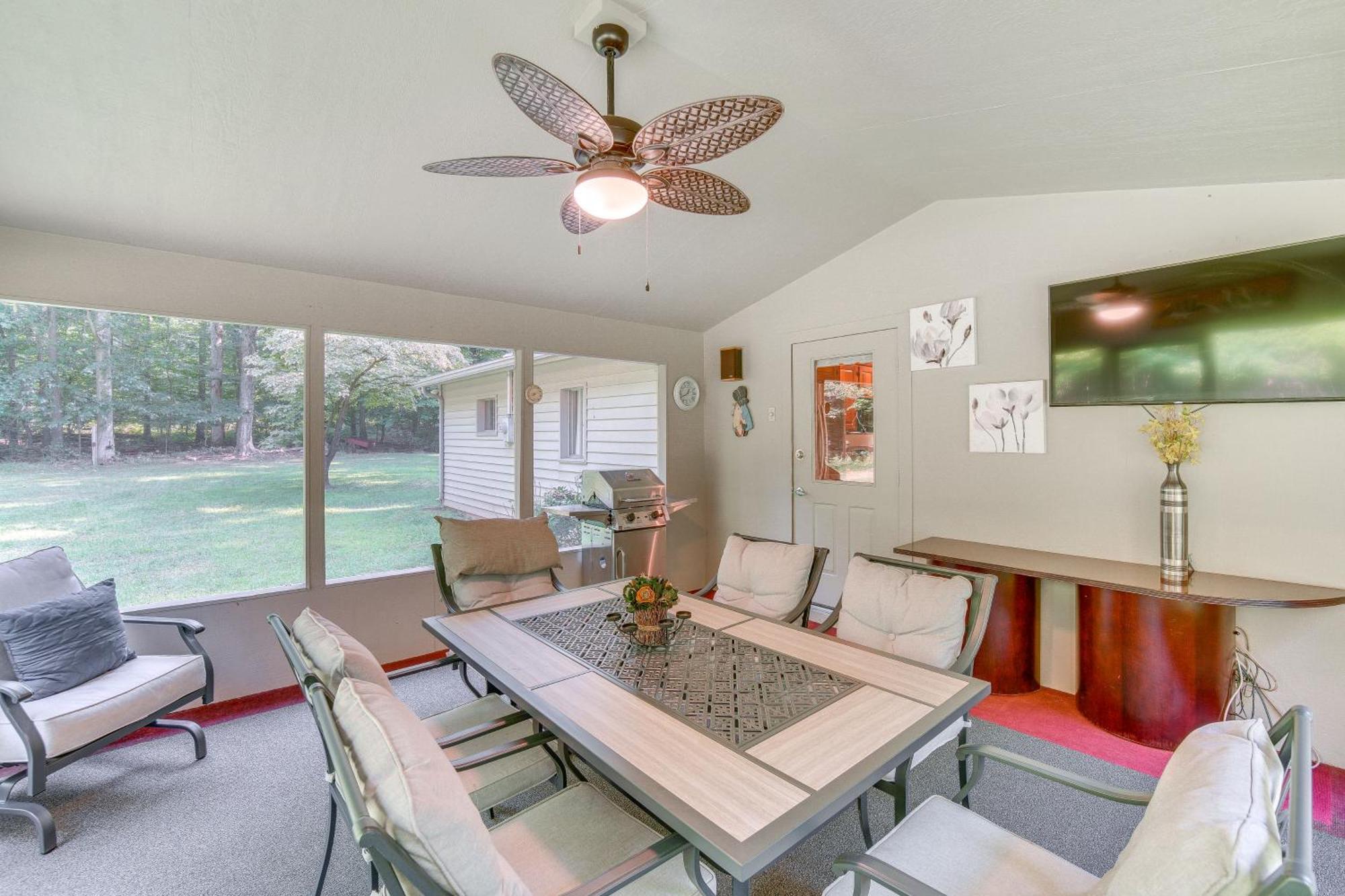 Holiday home Pet-friendly Vacation On 6 Acres! Lebanon