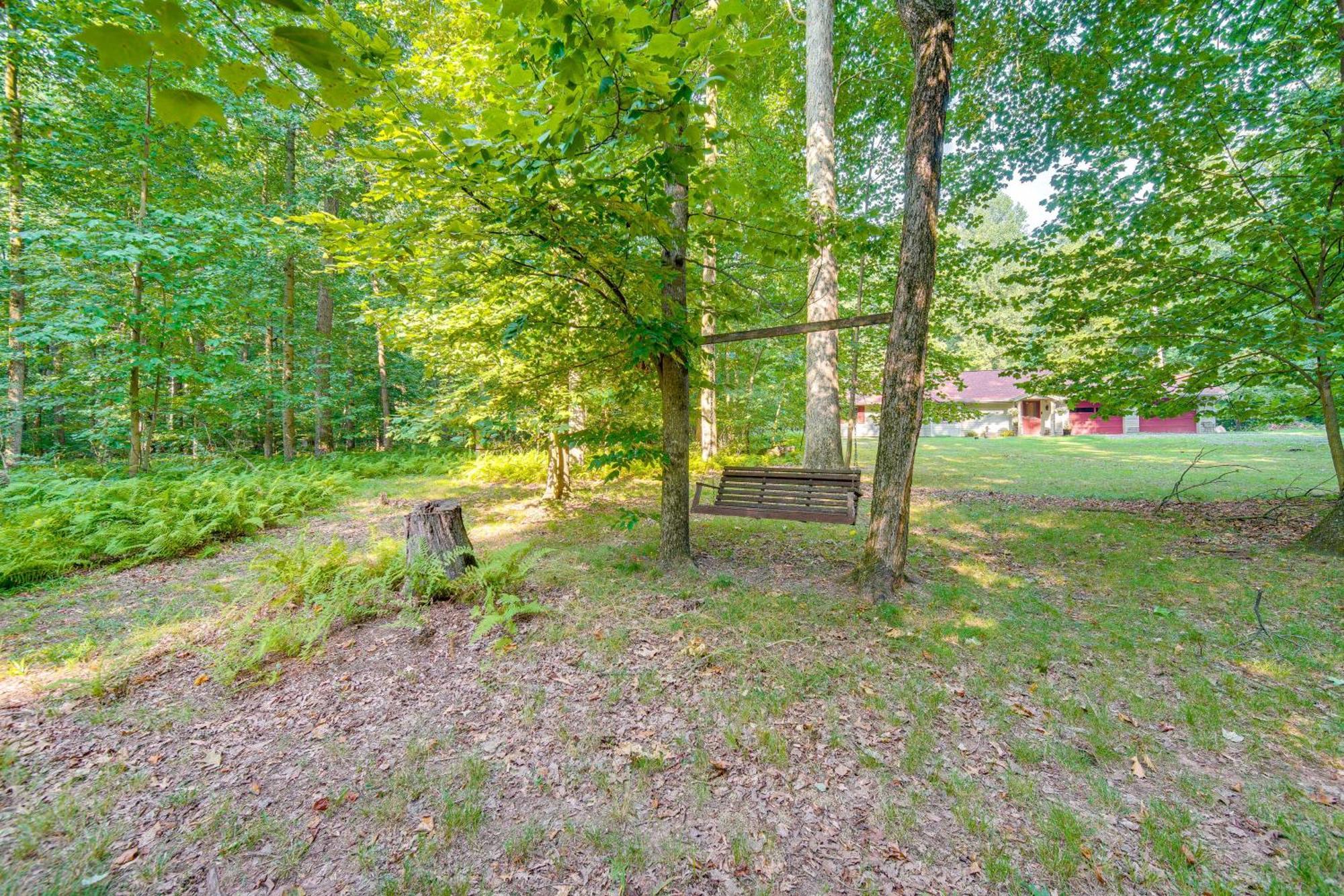 Pet-friendly Vacation On 6 Acres! Lebanon