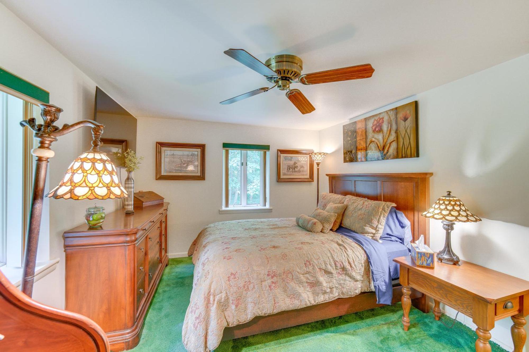 Pet-friendly Vacation On 6 Acres! Holiday home Lebanon