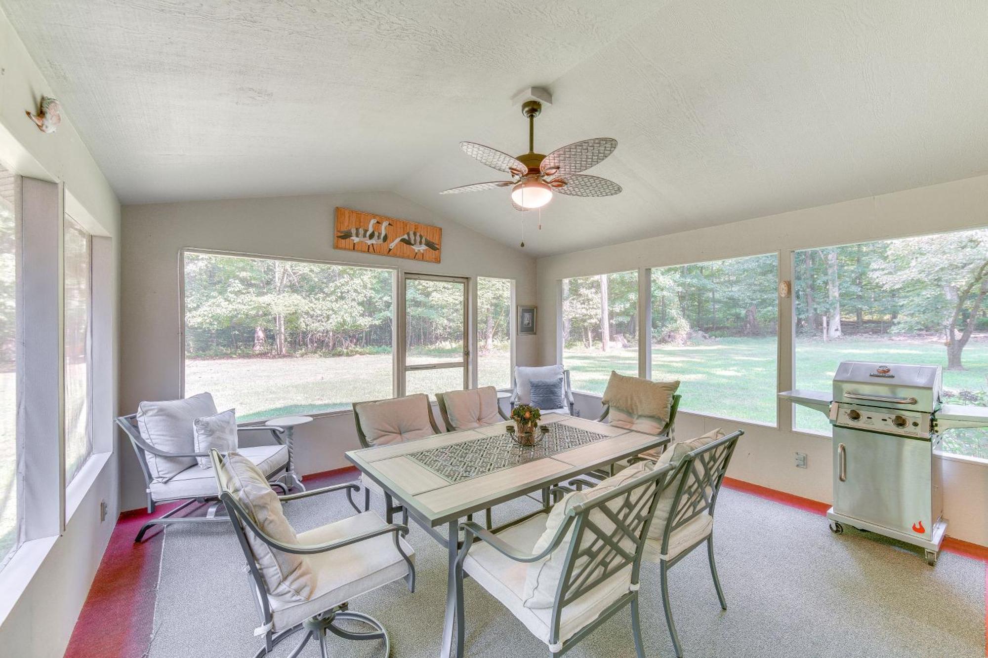 Pet-friendly Vacation On 6 Acres! Holiday home